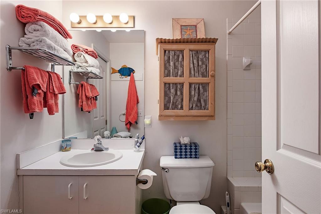 SHADOWOOD VILLAS - Residential