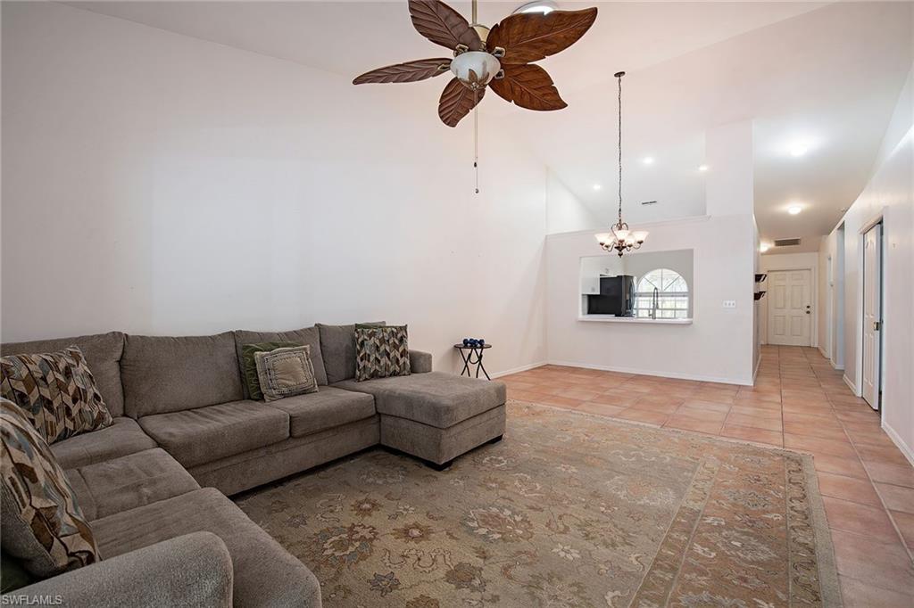 SHADOWOOD VILLAS - Residential