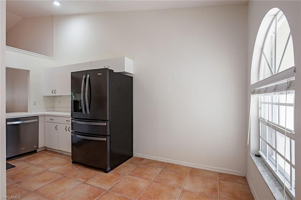 SHADOWOOD VILLAS - Residential