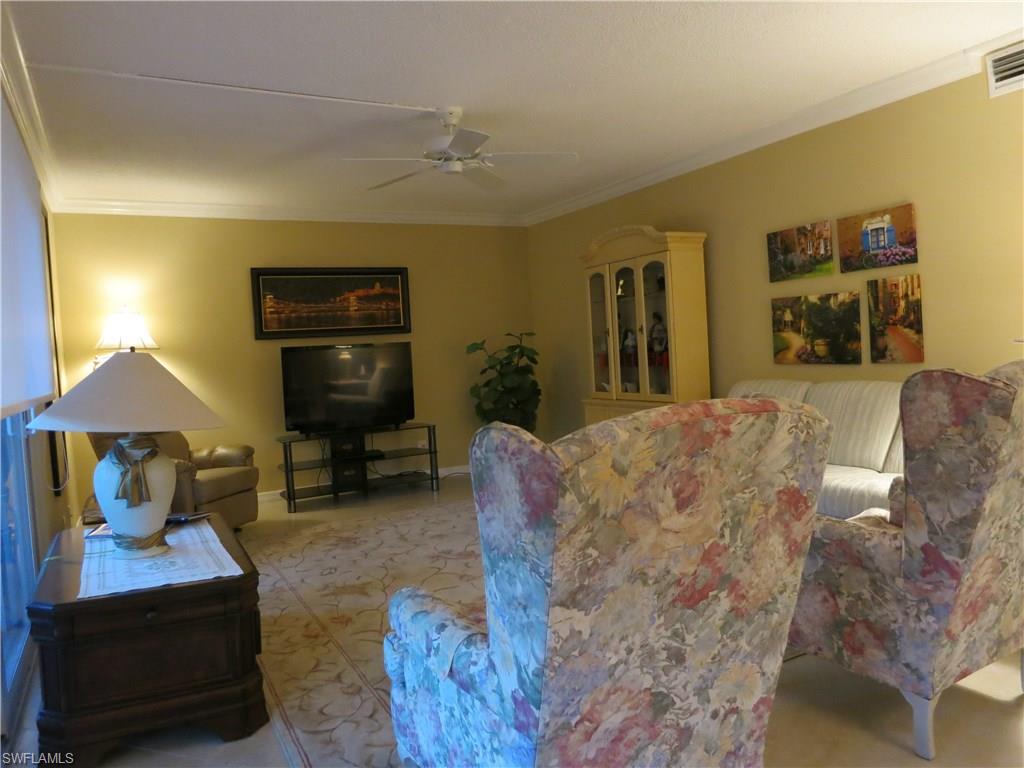 GLADES COUNTRY CLUB - Residential