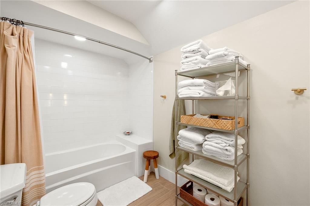 USEPPA ISLAND - Residential