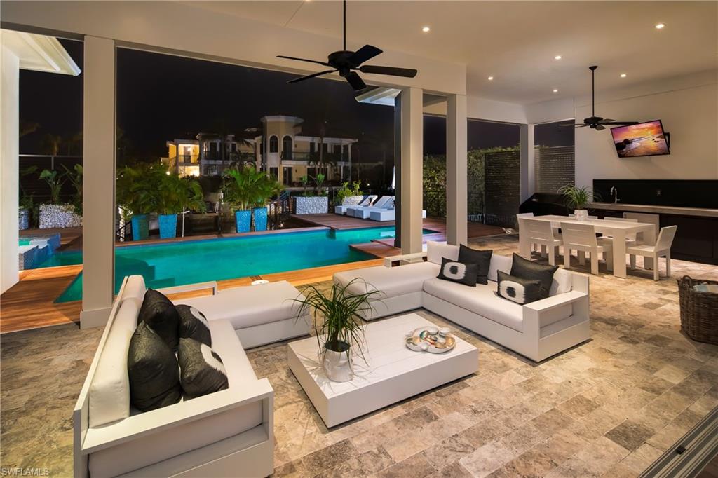 GOLDEN SHORES - Residential