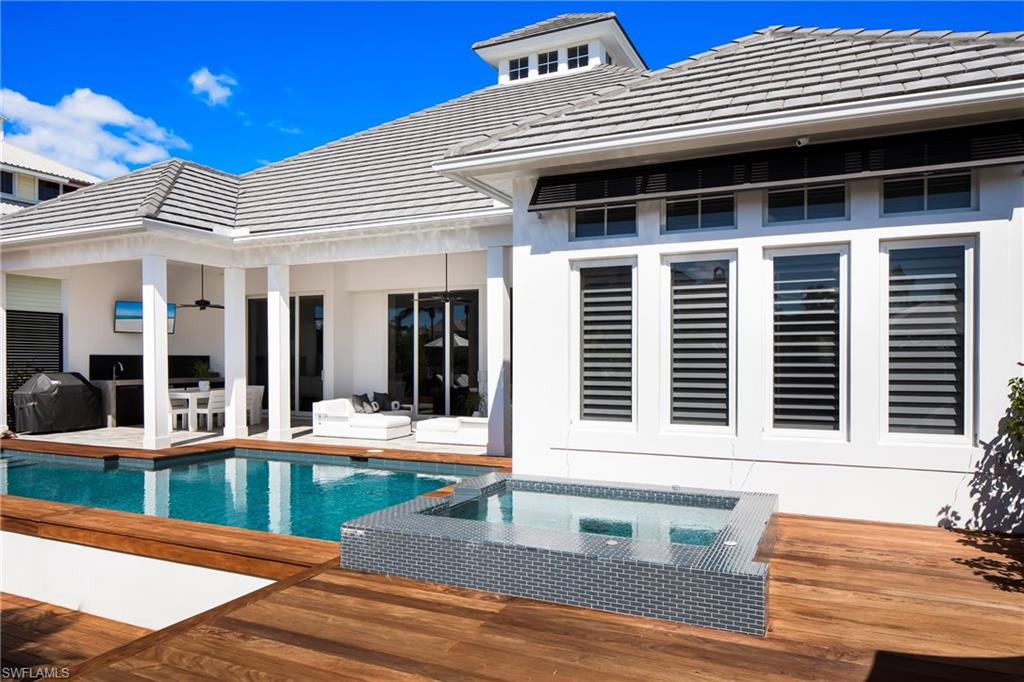 GOLDEN SHORES - Residential