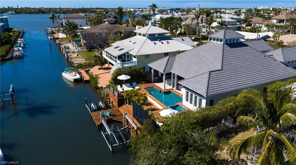 GOLDEN SHORES - Residential