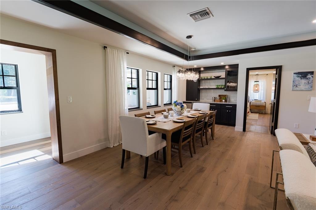 BURTWOOD - Residential