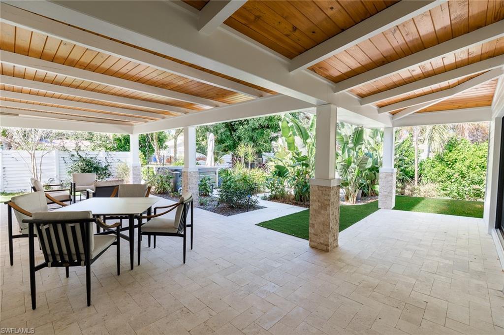 BURTWOOD - Residential