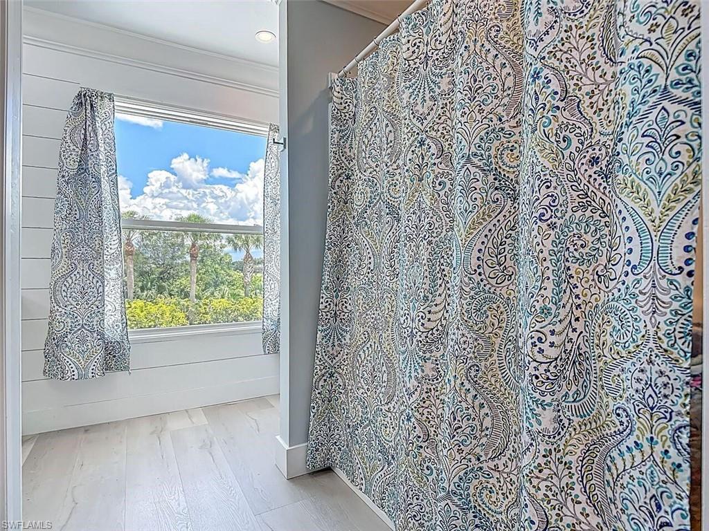 INDIGO LAKES - Residential