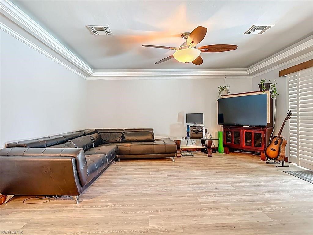 INDIGO LAKES - Residential