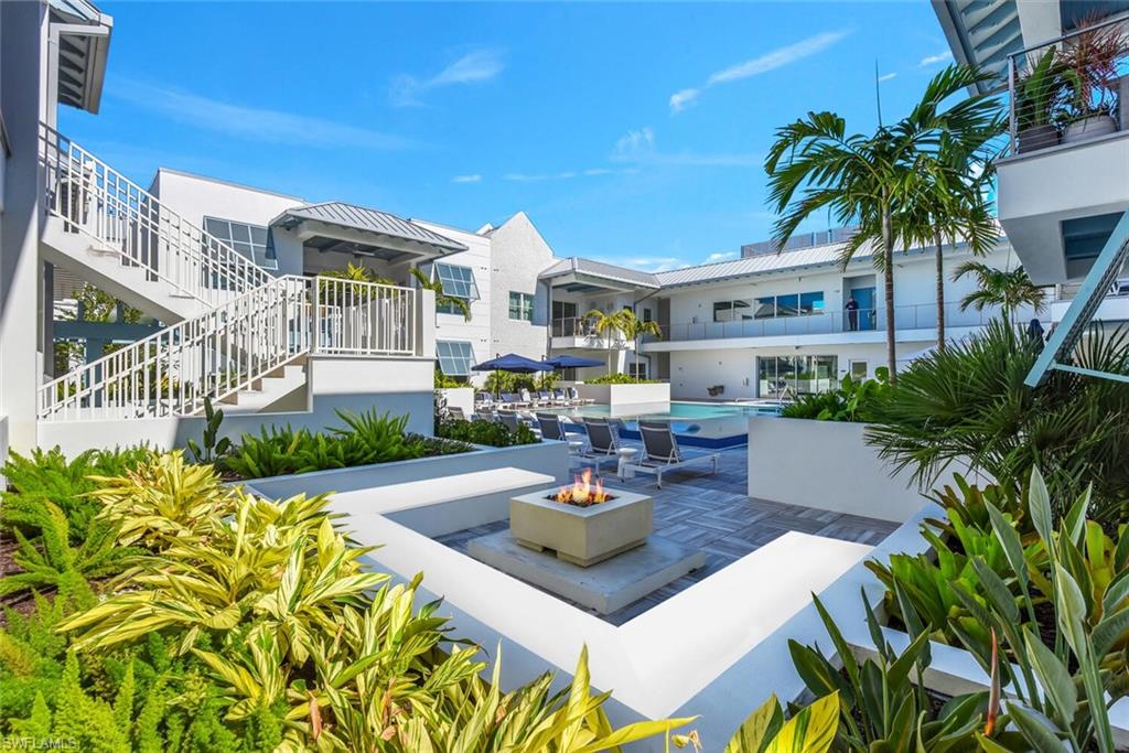 OLDE NAPLES - Residential Lease