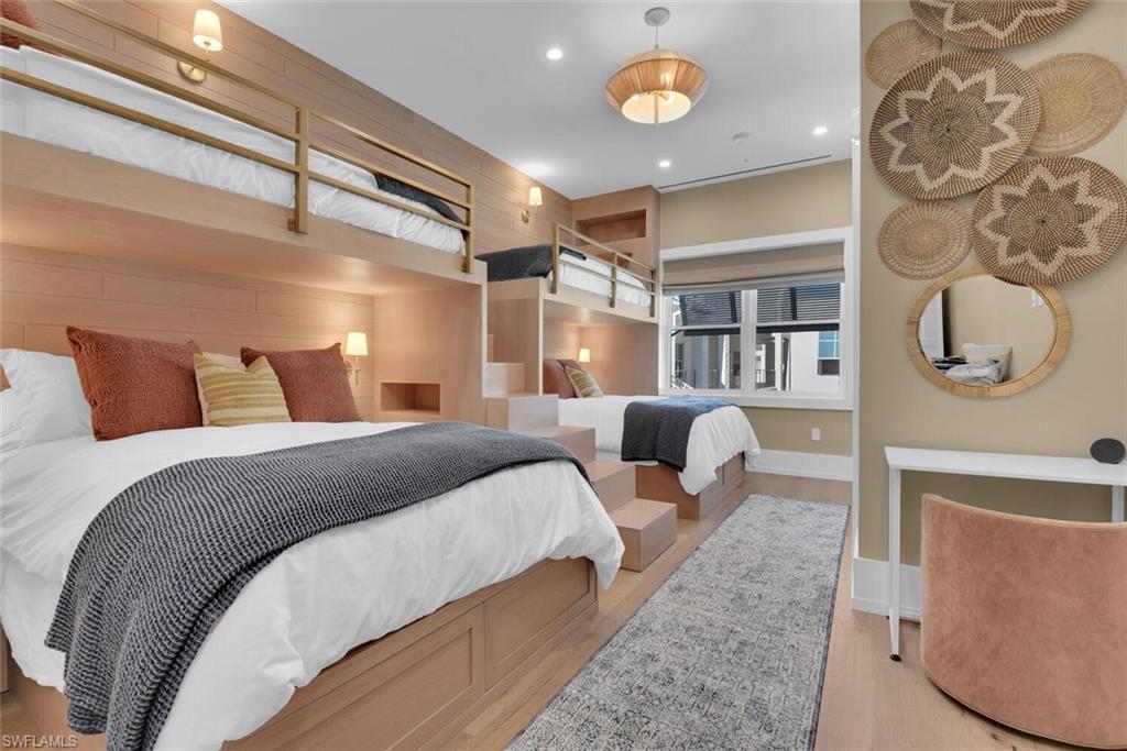 OLDE NAPLES - Residential Lease