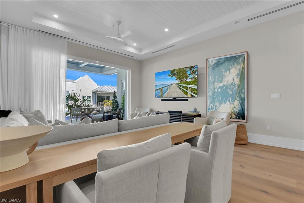 OLDE NAPLES - Residential Lease