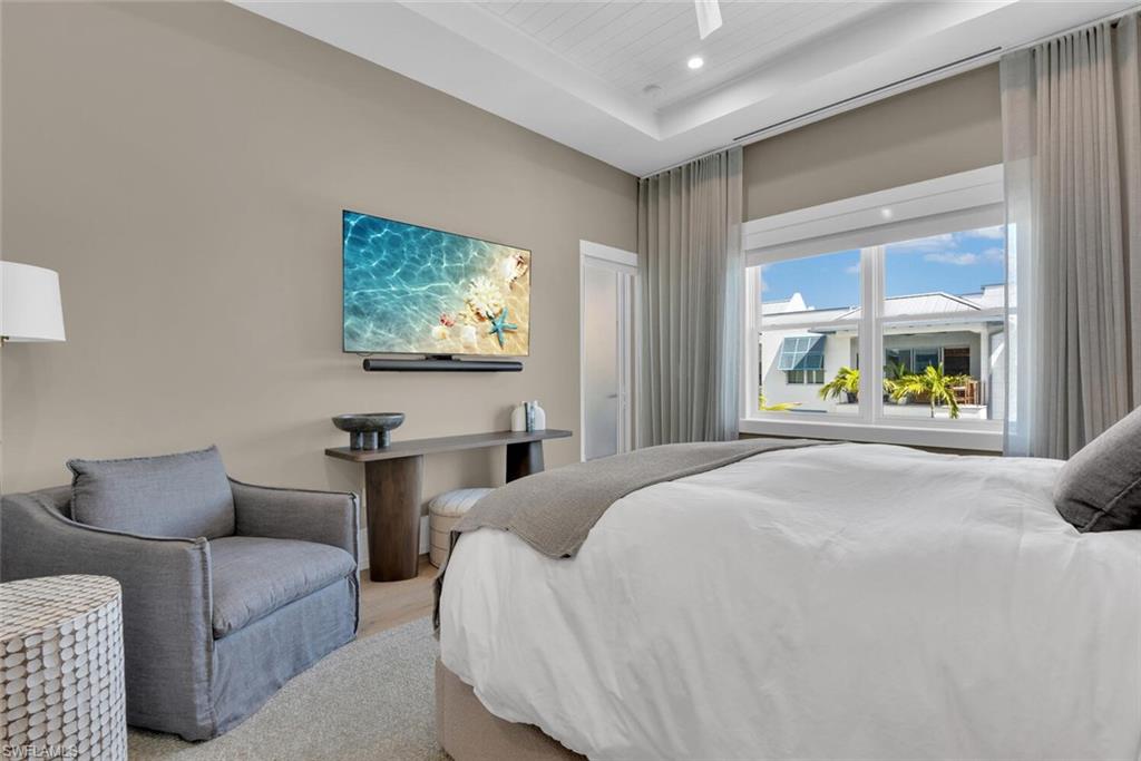 OLDE NAPLES - Residential Lease