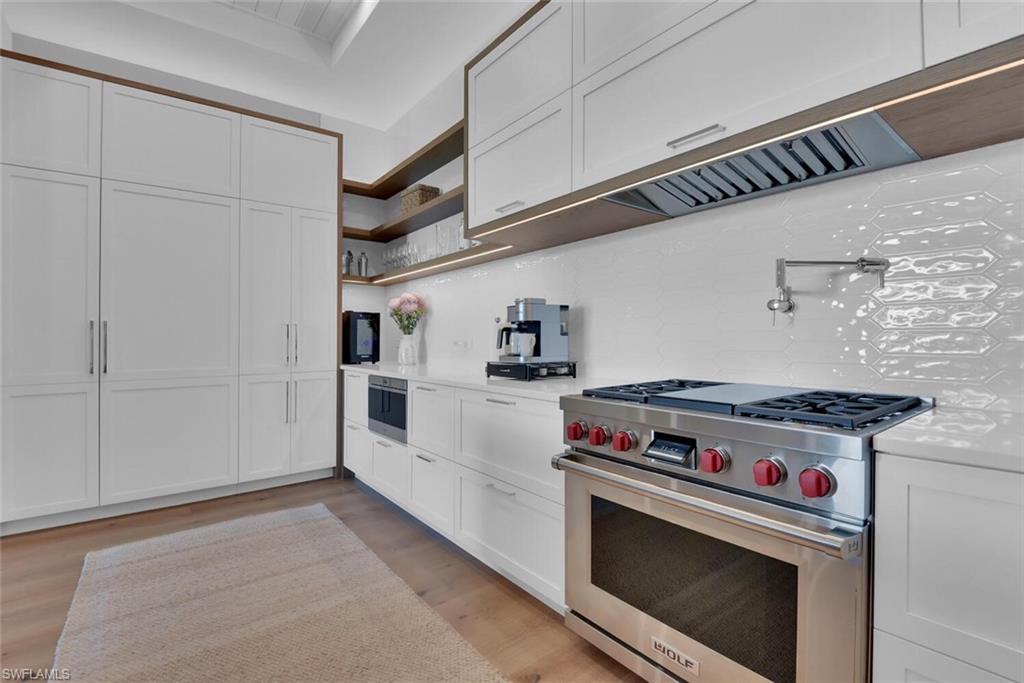 OLDE NAPLES - Residential Lease