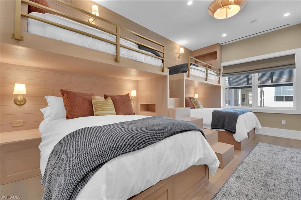 OLDE NAPLES - Residential Lease