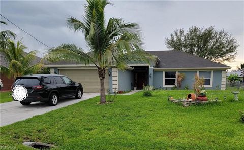 423 Windermere DR LEHIGH ACRES FL 33972