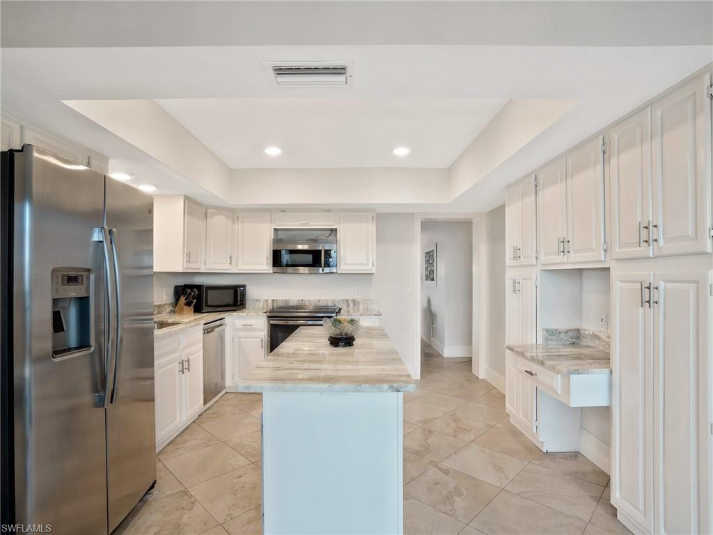 POINTE ROYALE - Residential