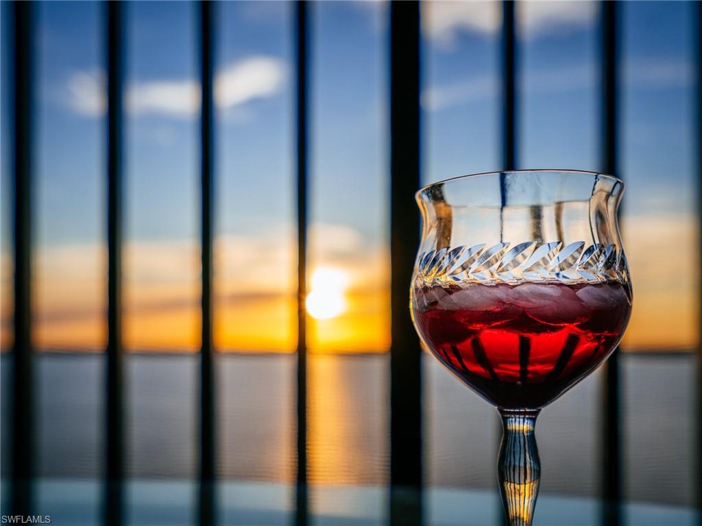 POINTE ROYALE - Residential