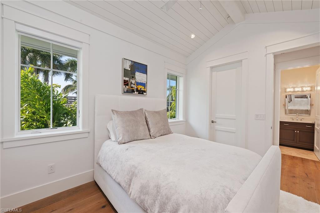 OLDE NAPLES - Residential