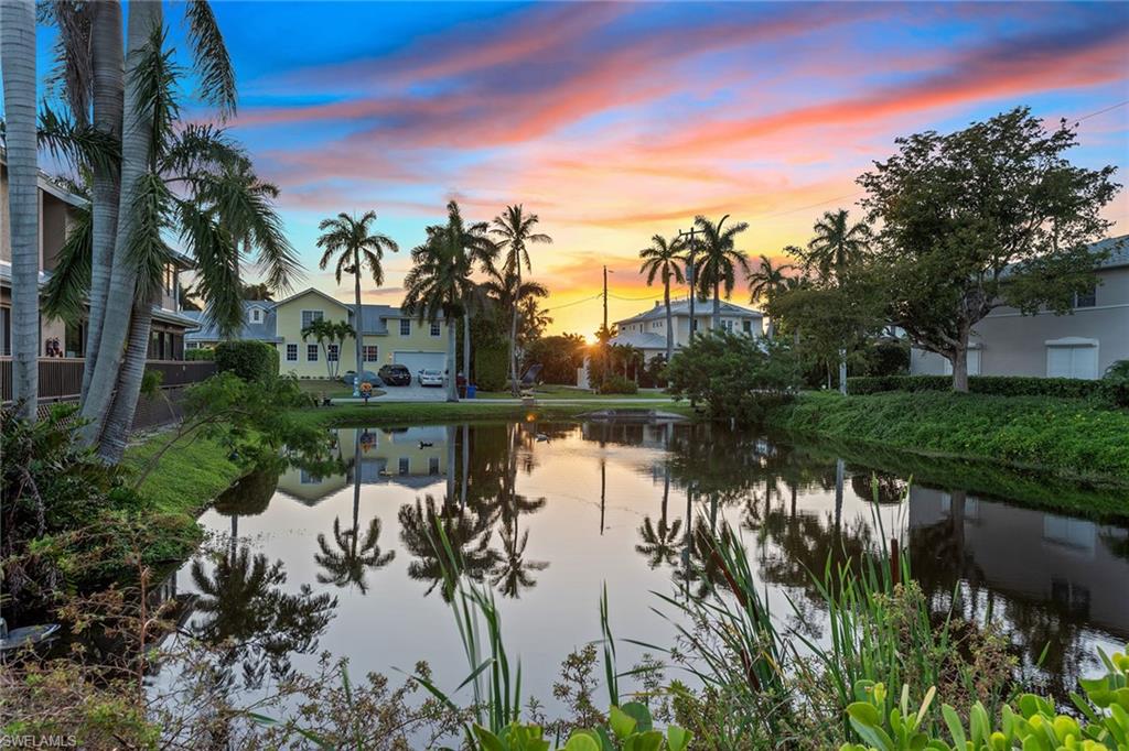 OLDE NAPLES - Residential