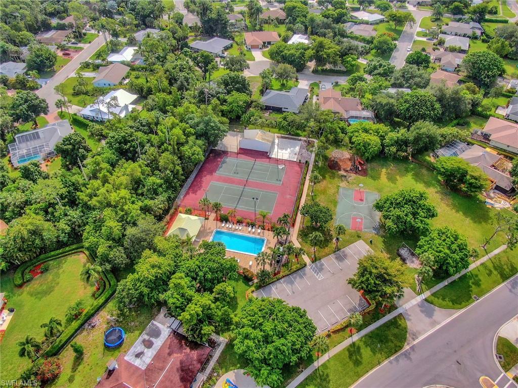 VICTORIA LAKES - Residential