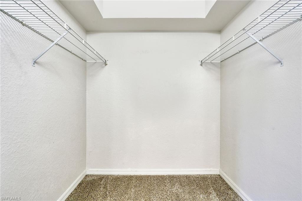 VICTORIA LAKES - Residential