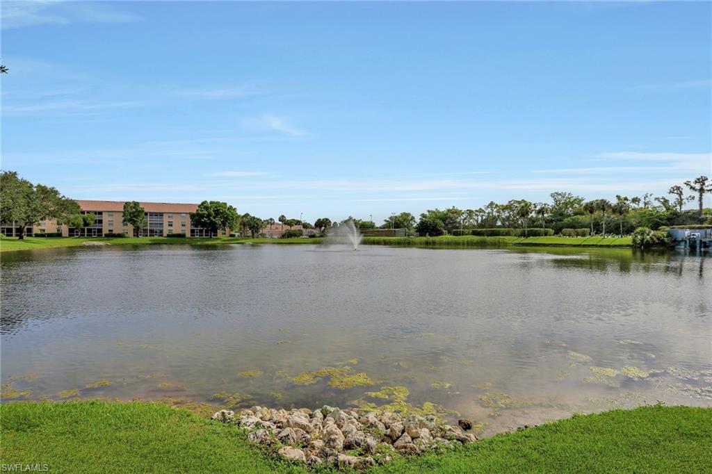 VICTORIA LAKES - Residential