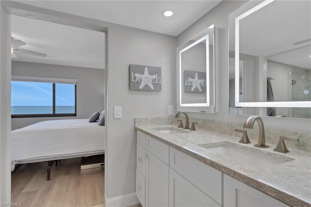 BAYSHORES - Residential Lease