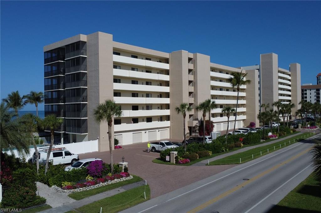 BAYSHORES - Residential Lease