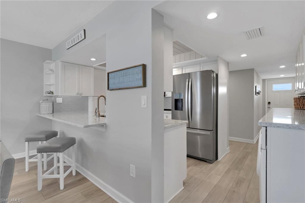 BAYSHORES - Residential Lease