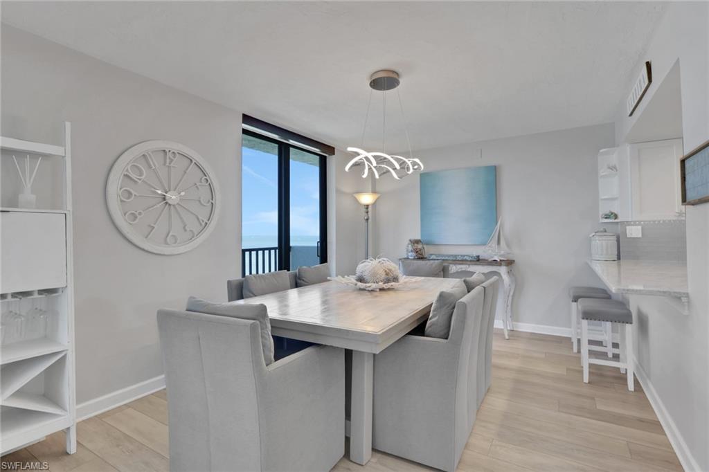 BAYSHORES - Residential Lease