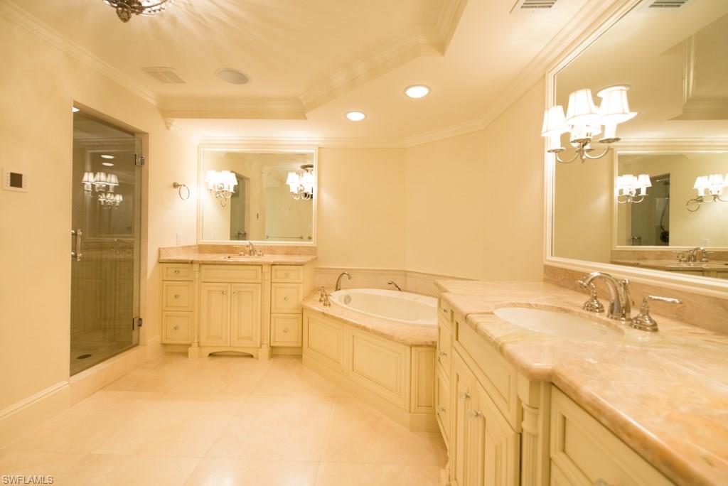 CONTESSA AT BAY COLONY - Residential