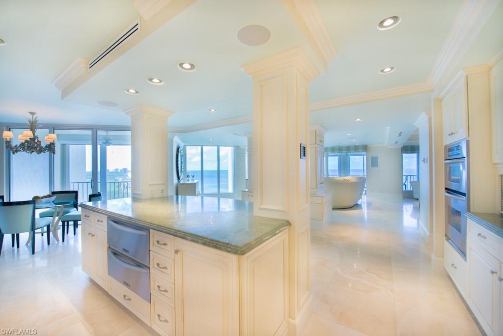 CONTESSA AT BAY COLONY - Residential