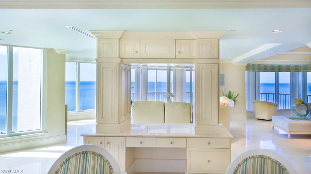 CONTESSA AT BAY COLONY - Residential