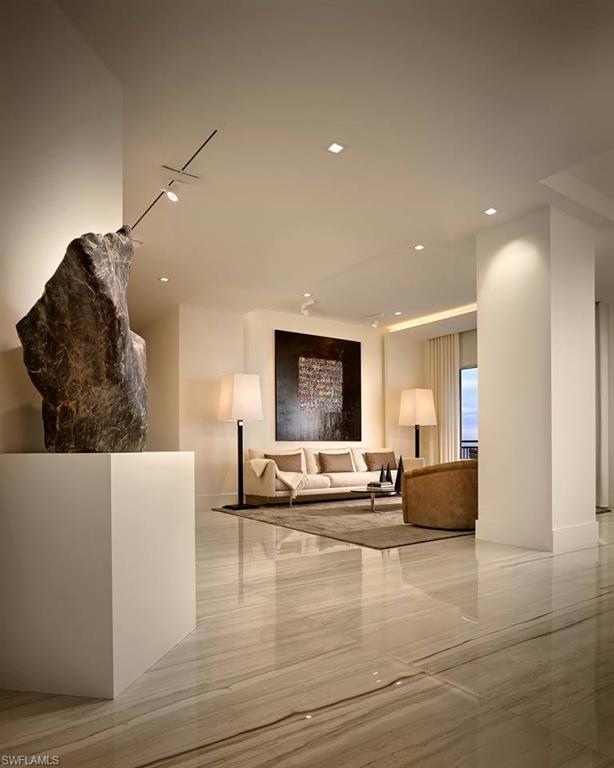 SEASONS AT NAPLES CAY - Residential