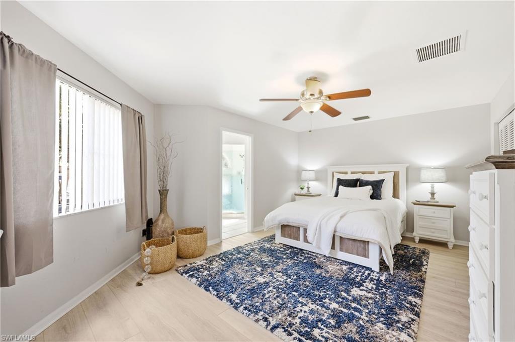 LAKESIDE CARRIAGE HOMES - Residential