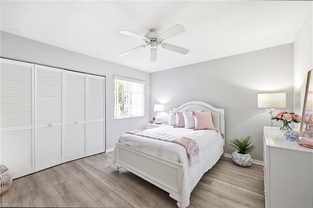 LAKESIDE CARRIAGE HOMES - Residential