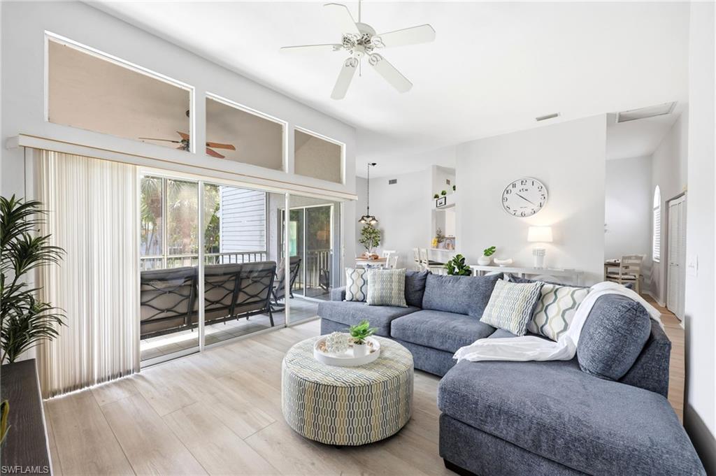 LAKESIDE CARRIAGE HOMES - Residential