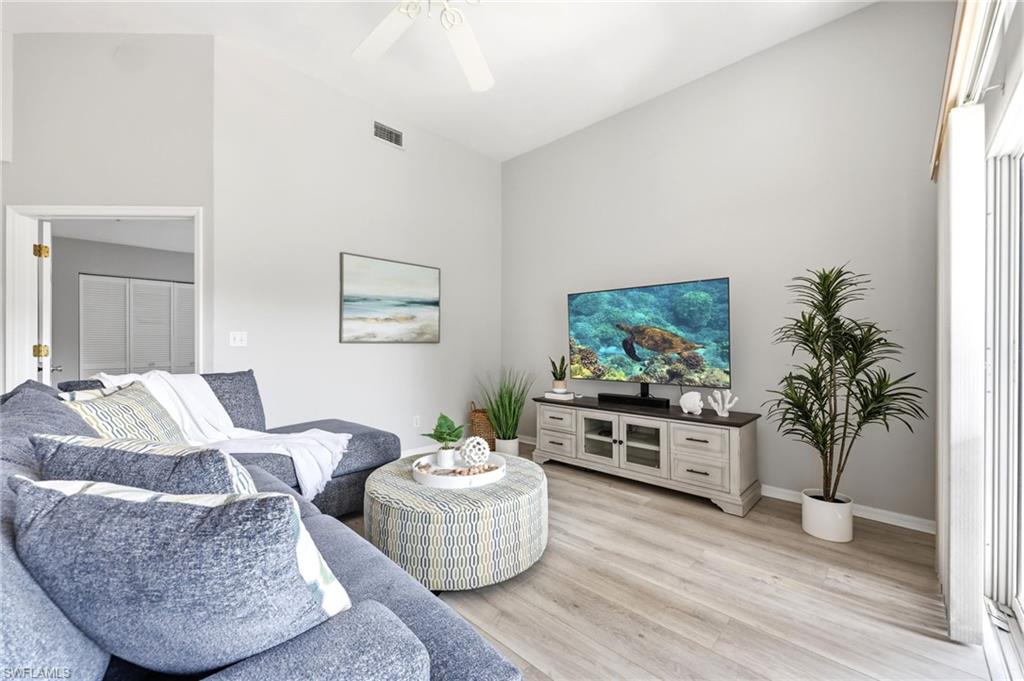 LAKESIDE CARRIAGE HOMES - Residential