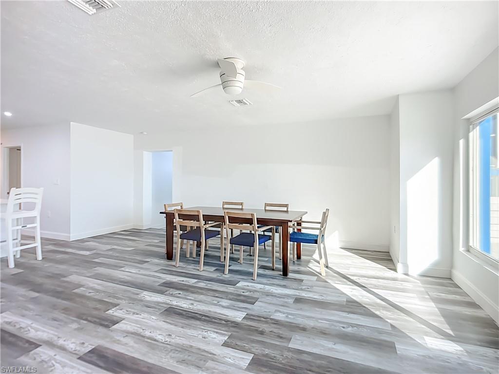 VENETIAN GARDENS - Residential