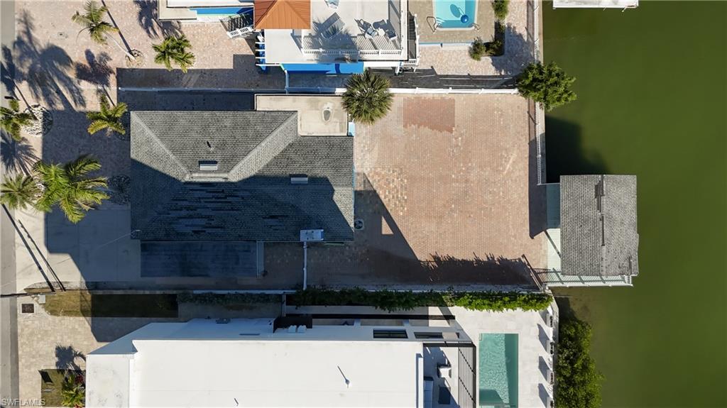 VENETIAN GARDENS - Residential