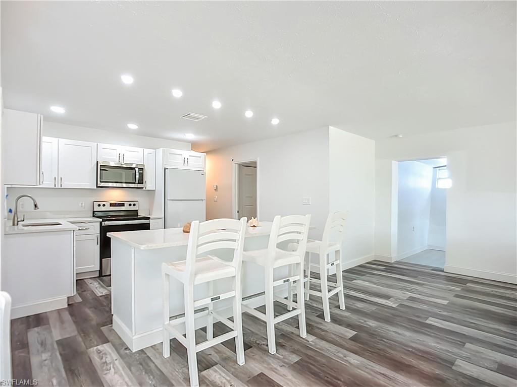 VENETIAN GARDENS - Residential