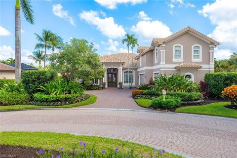 8752 Muirfield DR NAPLES FL 34109