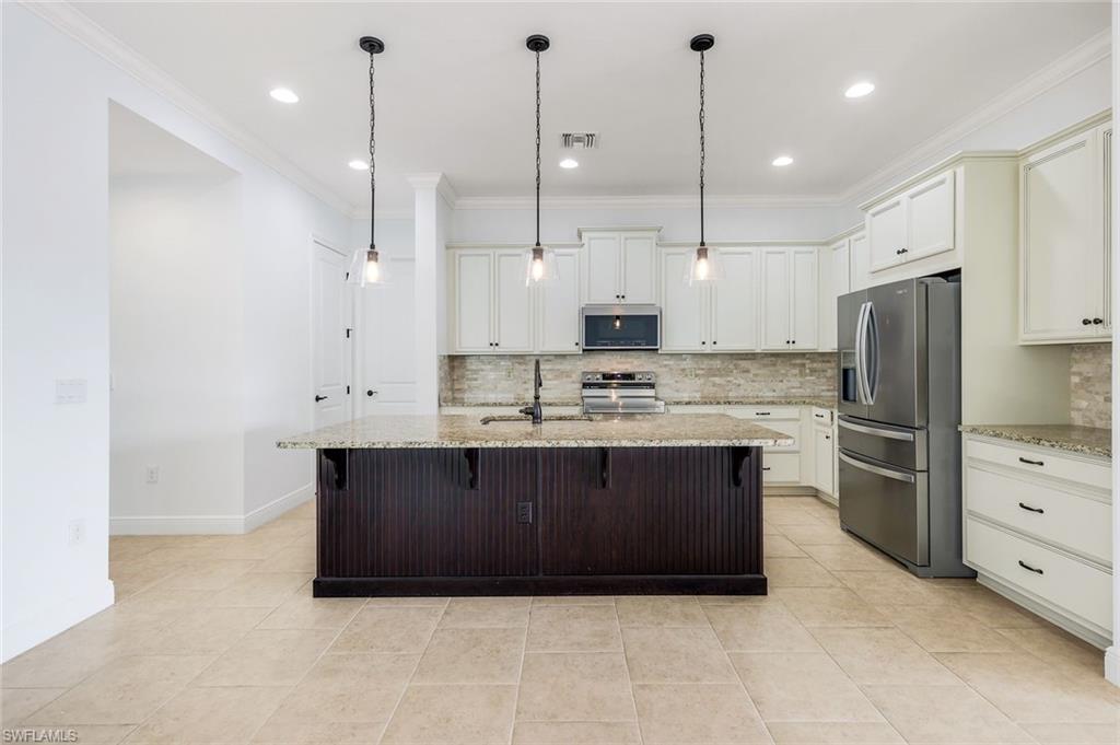 COMPASS LANDING - Residential