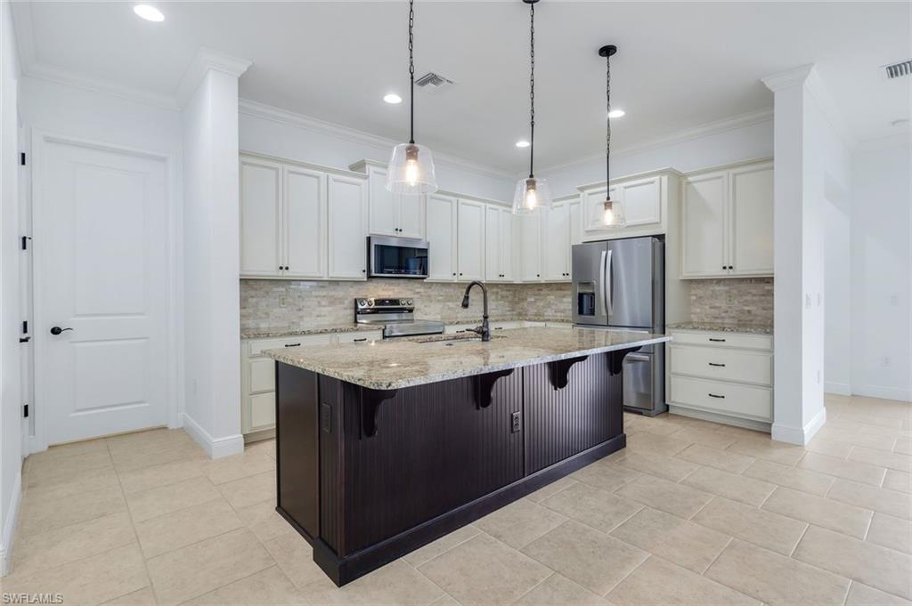 COMPASS LANDING - Residential