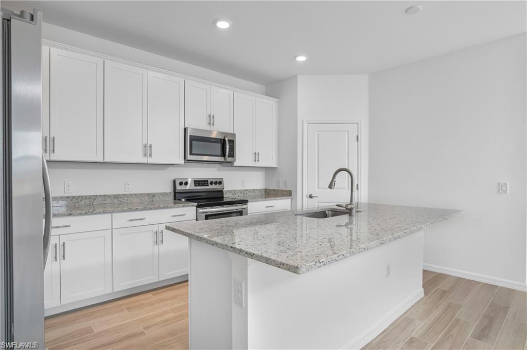 VALENCIA COUNTRY CLUB - Residential