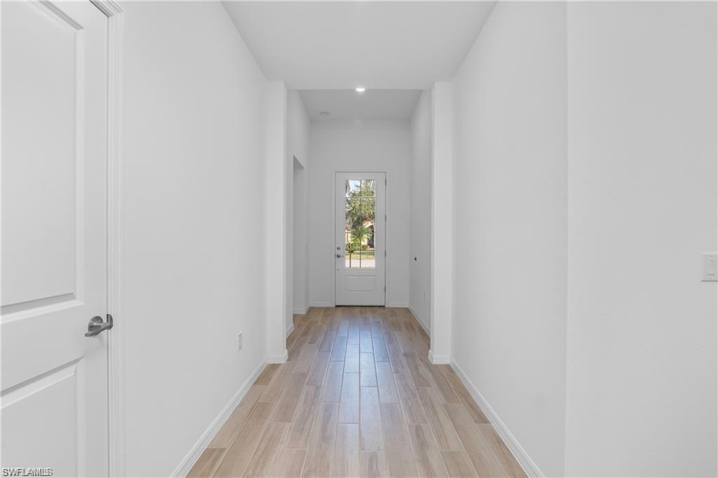 VALENCIA COUNTRY CLUB - Residential