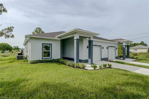 A home in LEHIGH ACRES