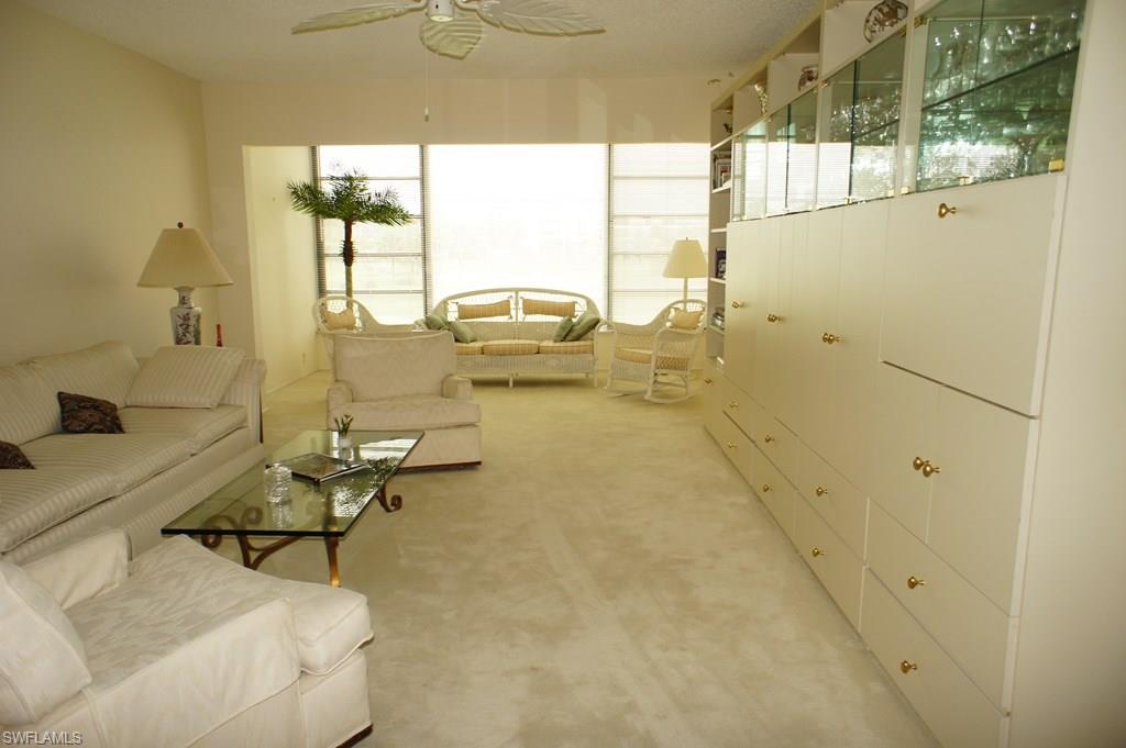 SEVEN LAKES - Residential