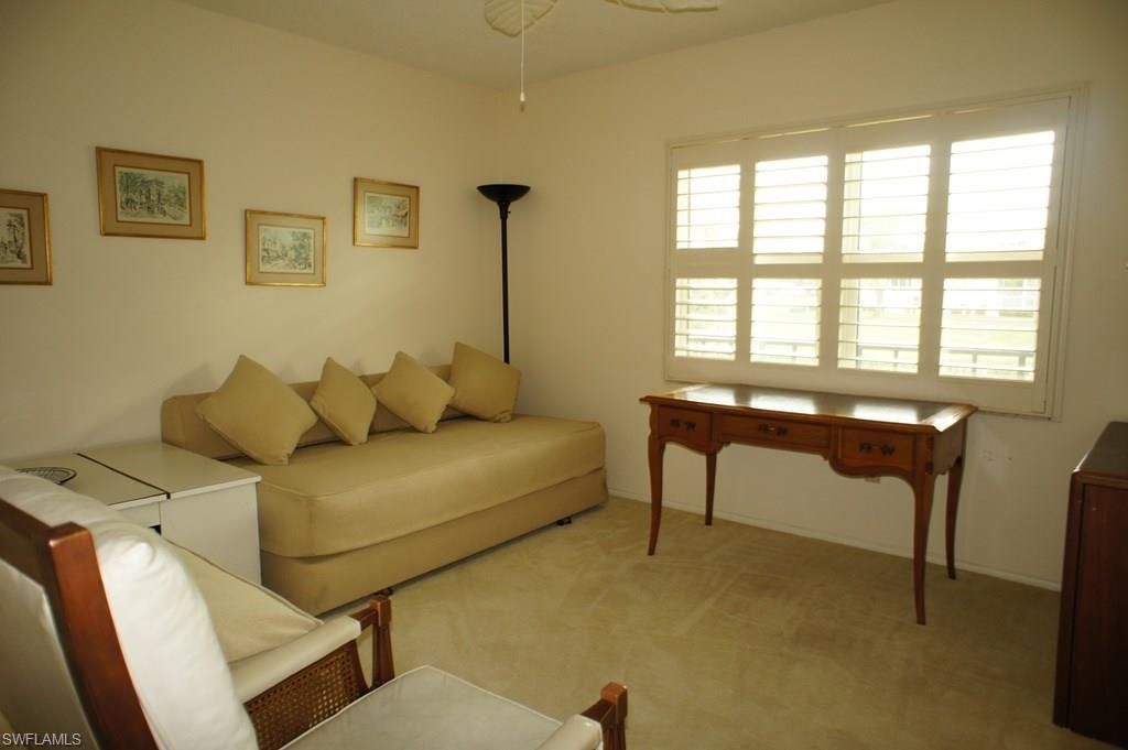 SEVEN LAKES - Residential