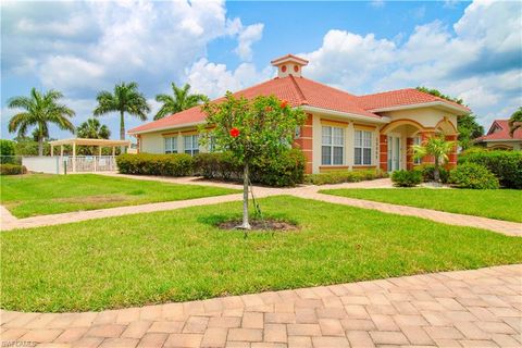 A home in NAPLES